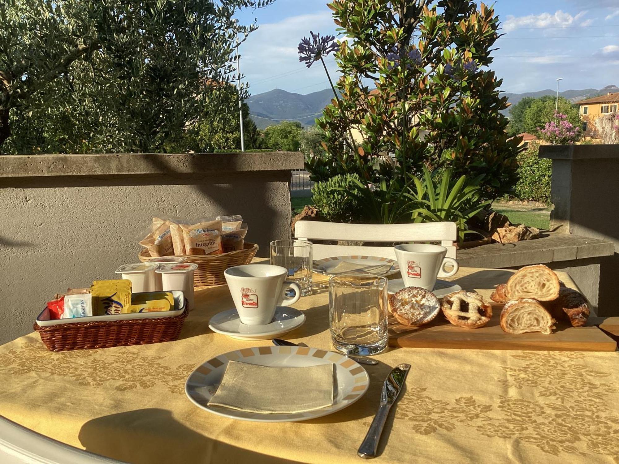Villa Orsini - A Retreat In Pisa - Food And Relax Екстериор снимка